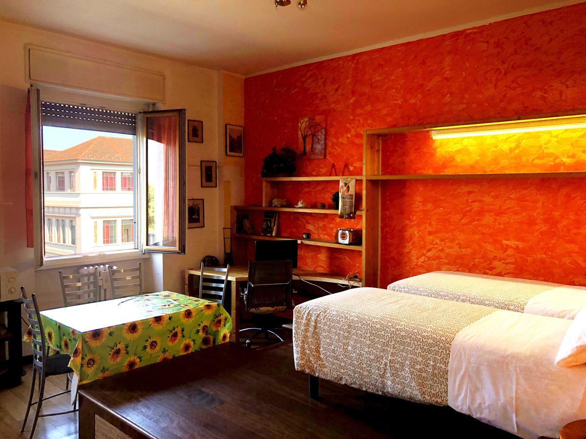 Porta Volta Flexyrent Studio Apartment Milan Bagian luar foto