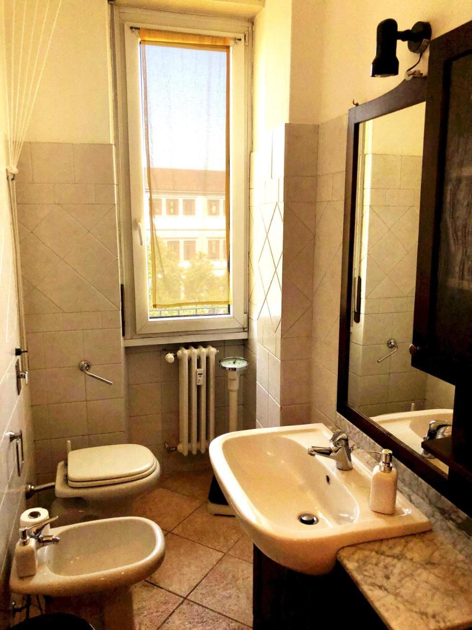 Porta Volta Flexyrent Studio Apartment Milan Bagian luar foto
